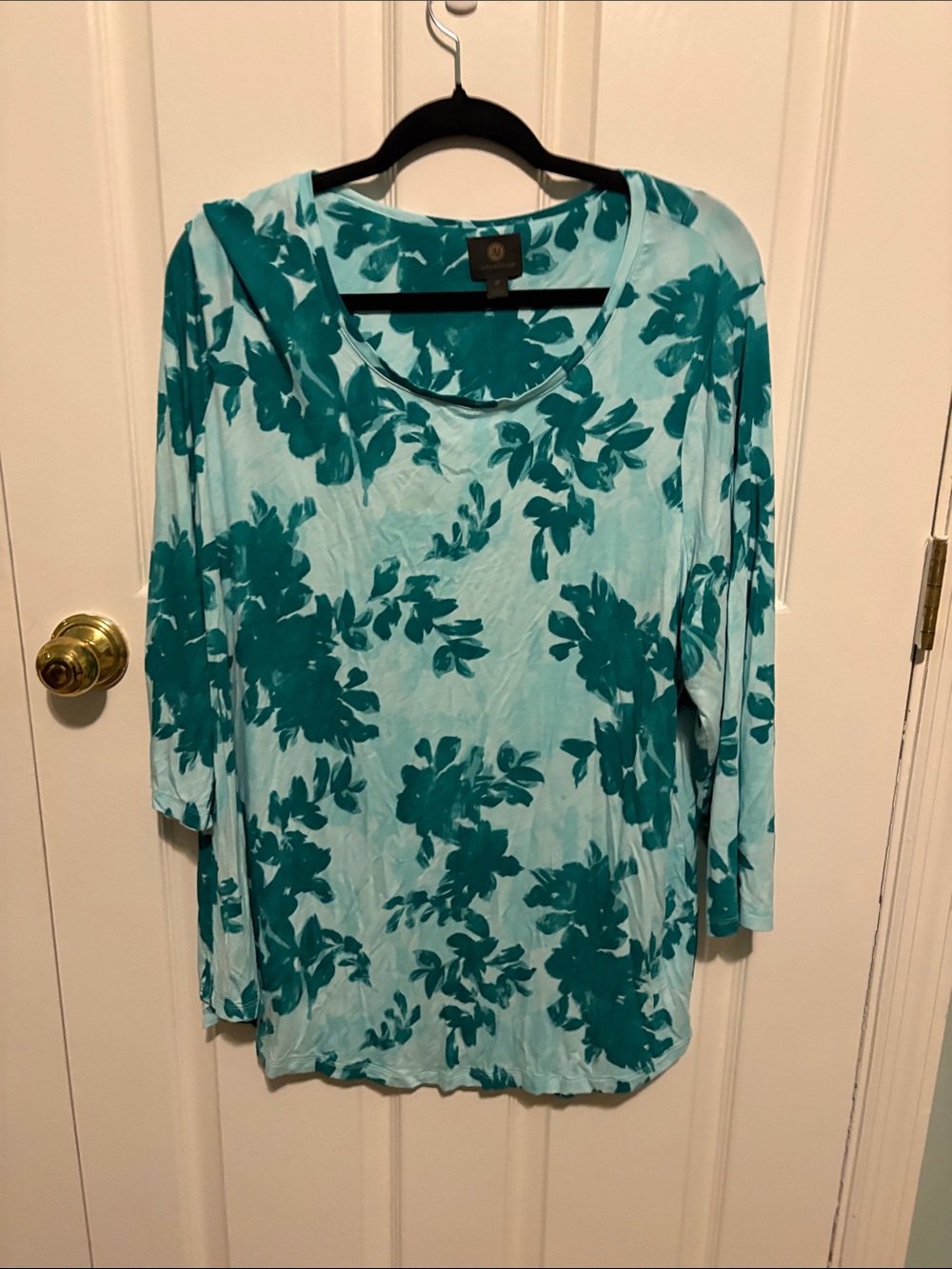 JM Collection Aqua and Teal Floral Scoop Neck Long Sleeve Top